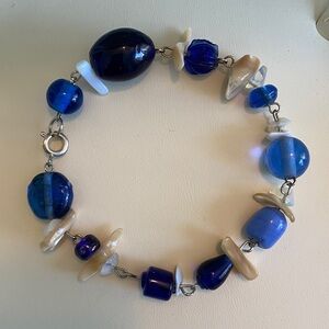 Blue and Cream Beaded Bracelet (8”)